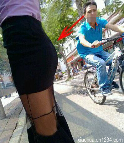 每日搞笑囧图(8月17日)就喜欢这样专业的COSPLAY！